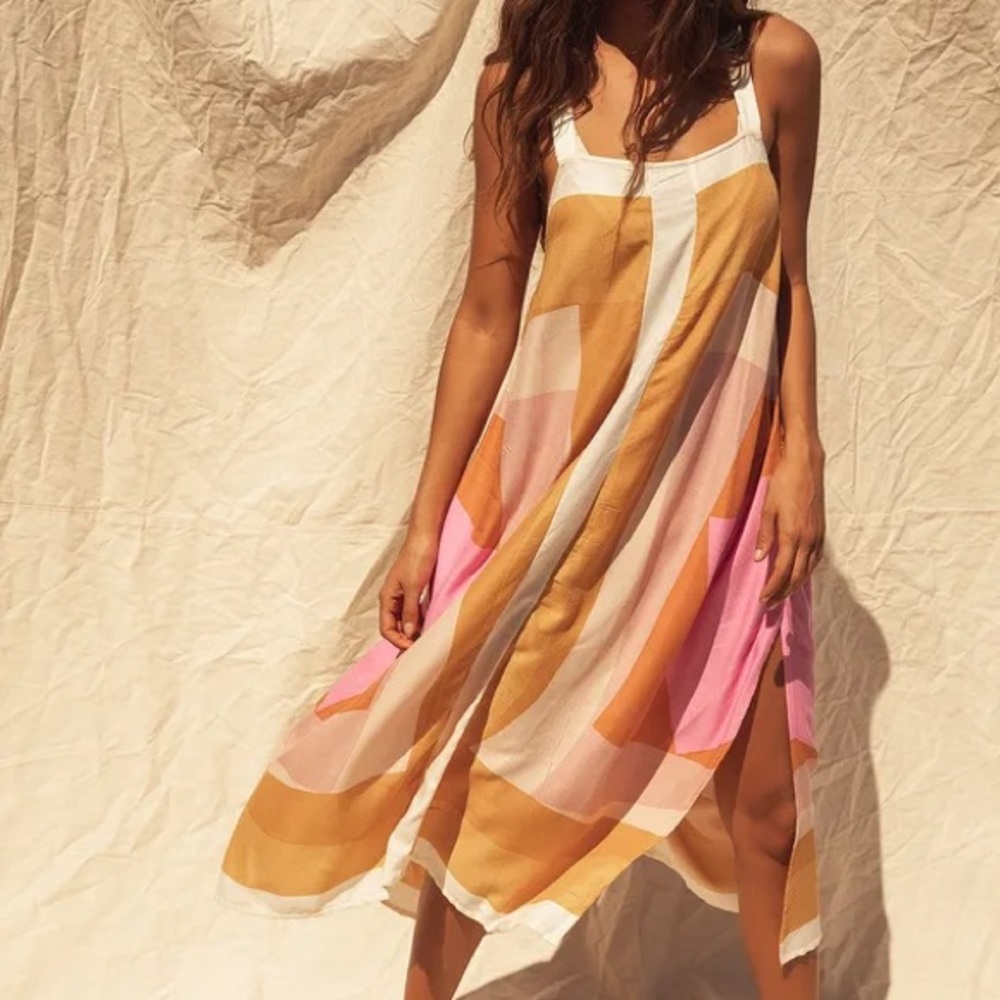 Lulu’s O’Neill Miranda Dress